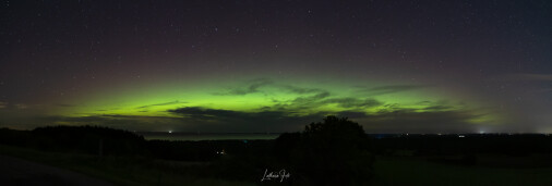 Nordlys over Nekseløbugten.